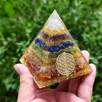 Aogen Piramida 8cm Șapte Chakra Ornament Naturale Alb Cristal Ametist Recruta Peach Blossom de Energie Piramida de Cristal bijuterie colier