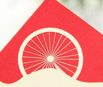 Noi Sosesc Bicicleta Rosie Handmade 3D Pop-UP Felicitari