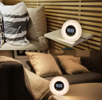 Dimineața te Trezești Ceas Deșteptător USB Touch Senzor de Lumină LED-uri Smile FM Radio Răsărit de Simulare Digital Ceas cu Alarmă Inteligent Lampa Cadou
